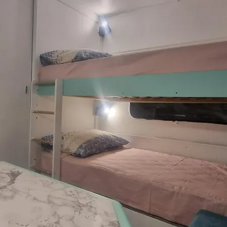 каравана тиана Sozopol